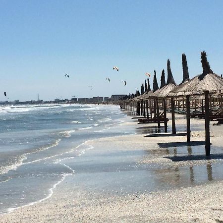 E&E Mamaia Nord Leilighet Năvodari Eksteriør bilde